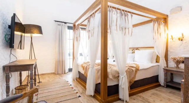 Двухместный номер Superior Alachi Hotel