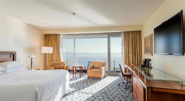 Двухместный номер Deluxe с видом на океан Sheraton Miramar Hotel & Convention Center