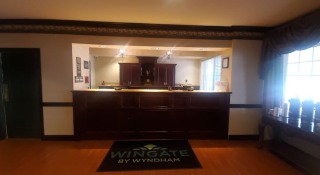Wingate Suites by Wyndham Youngstown - Austintown, Rezerwuj Hotel Austintown 