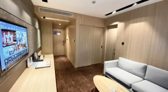 Люкс Deluxe Hotel Coka Shanghai Pudong Airport