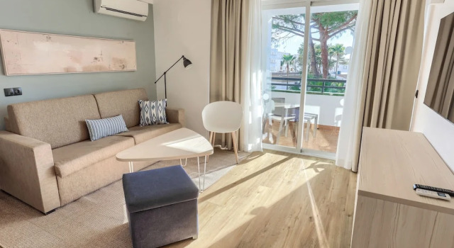 Апартаменты Wyndham Mallorca Portocolom Resort