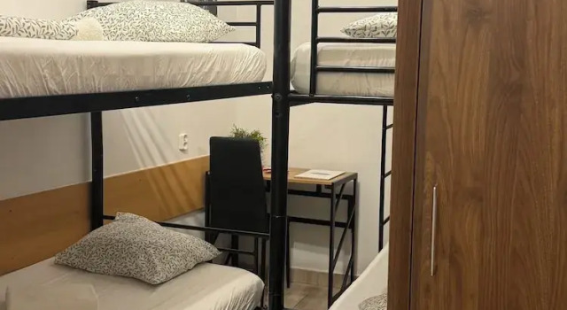 Четырёхместный номер Standard Amber Hostel