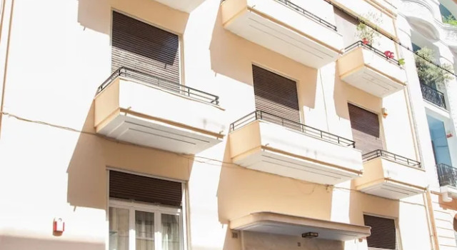 Chic Charming Central Athens Apt.