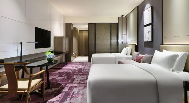 Двухместный номер Standard Crowne Plaza Wuxi Lake View