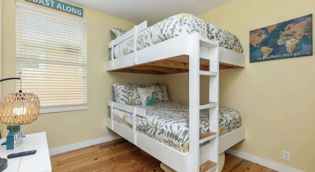 Prime Location 5 Bedrooms Pool Sleeps 14, Забронировать Отель Отели Порт-Аранзас 4 звезды, рядом с Leonabelle Turnbull Birding Center, 4*