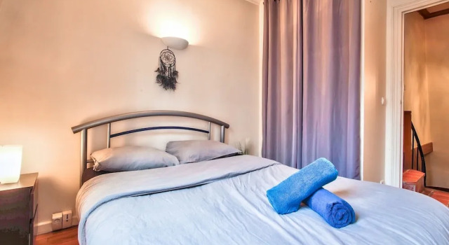 Appartement Tour Eiffel Sèvres - Babylone 4, Забронировать Апартаменты/квартира 6-й округ: Сен-Жермен Париж, рядом с Станция метро Solférino