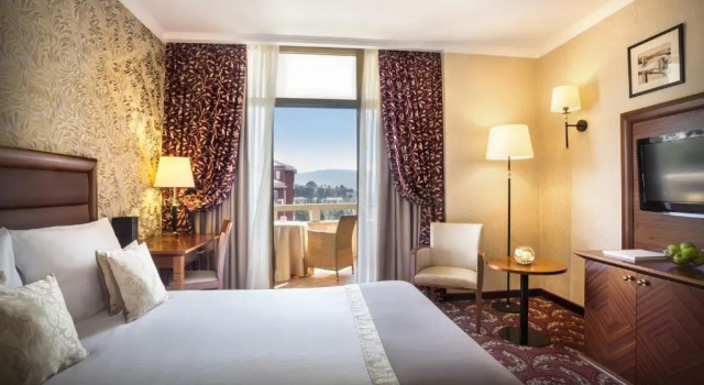Одноместный номер Standard с балконом и с видом на парк Remisens Hotel METROPOL