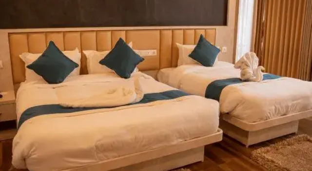 Люкс Hotel Black Diamond - Transit Point Inside Airport