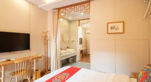 Люкс Rong Hotel Close to Shichahai Scenic Area and Nanluogu Lane