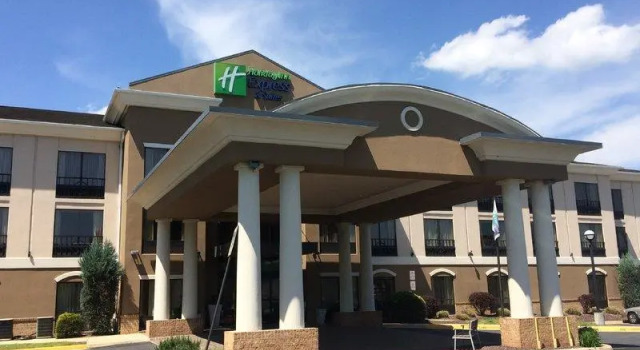 Run of House Holiday Inn Express and Suites Winchester by IHG