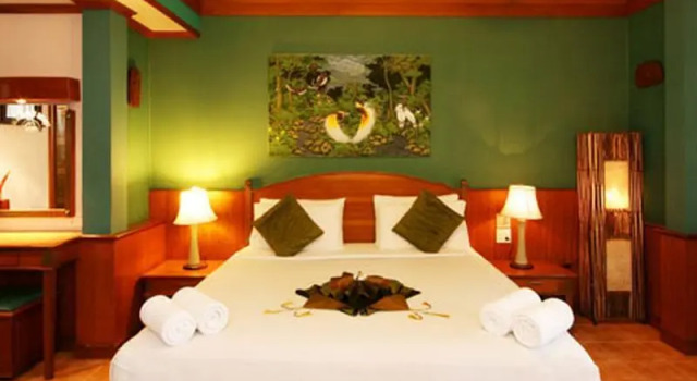 Двухместный номер Superior с балконом и с красивым видом из окна Salad Beach Resort - SHA Extra Plus