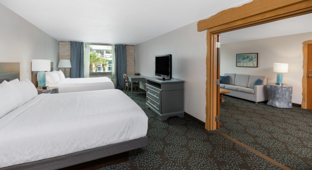 Holiday Inn Resort South Padre Island - Beach Front by IHG, Забронировать Курортный отель Курортные отели Саут-Падре-Айленд, рядом с Isla Blanca Beach, Курортный отель