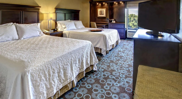 Четырёхместный номер Standard Hampton Inn Biloxi Beach Boulevard