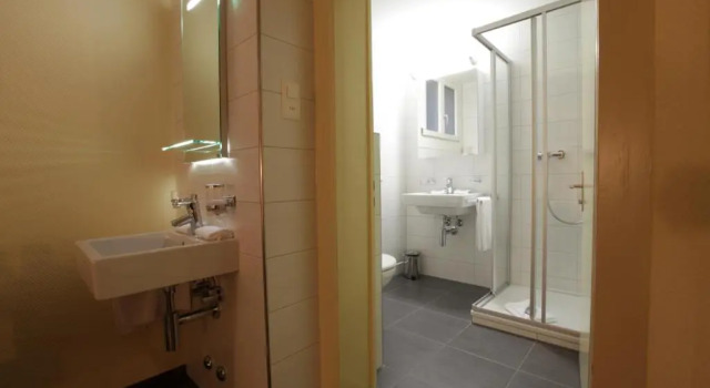 Четырёхместный номер Standard Hotel Goldener Schlüssel