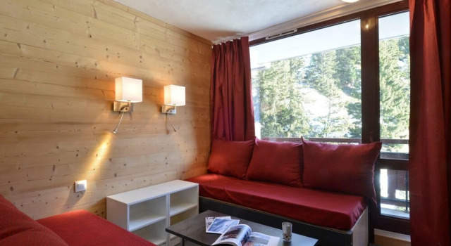 Residence Saintjacques Divisible Studio for 4 People in the Resort Center, 25 m2 S712, Prenota Resort Macot-la-Plagne 