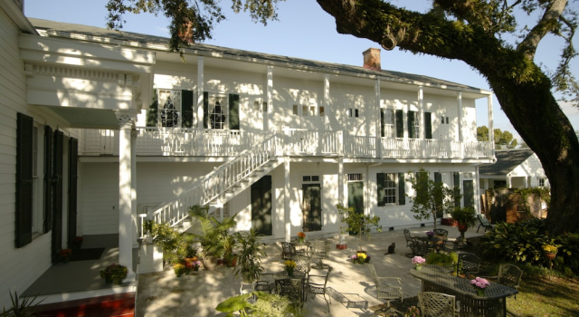 Ashton's Bed and Breakfast