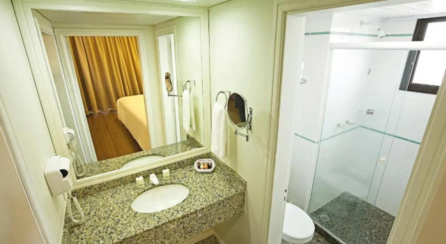 Двухместный люкс Standard Swan Tower Porto Alegre