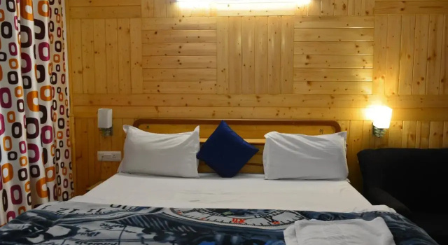 Spot On 37336 Hotel Neelgiri