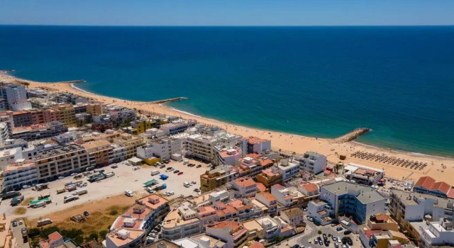 Апартаменты 1BR Infante Flat in Quarteira by LovelyStay