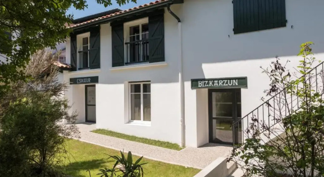Апартаменты с 2 комнатами Hôtel de la Rhune