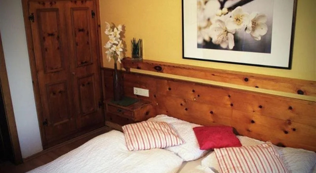 Sportpension Mountain High, Rezerwuj Hotel Hotele w Tyrol z parkingiem, Parking
