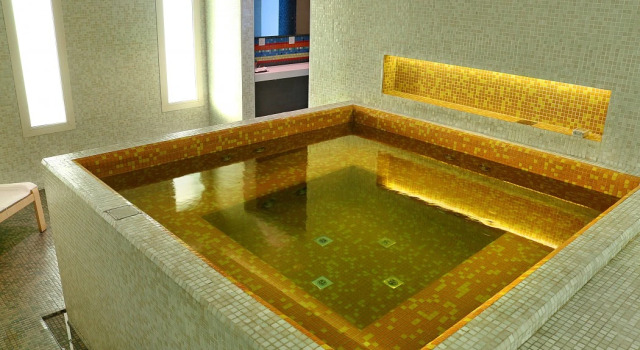 Hues Boutique Hotel