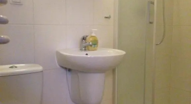 Traperska Osada, Boek Hotel Owinska Groot-Polen