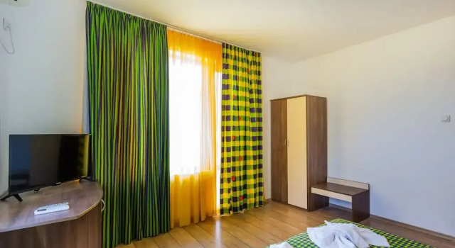 2 Bedroom Apartment in Dafinka Guest House