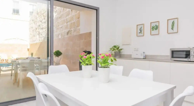 Can Serra in Sa Pobla, Prenota Villa Ville a Maiorca, Villa