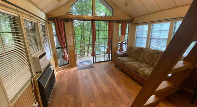 The Cascades Inn, Book Feriehus Sommerhuse i Tiger, Hytte
