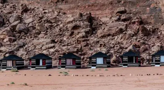 WhyDesert Camp & Jeep Tours, Boek Hotel 3-sterren hotels in Wadi Rum, 3*