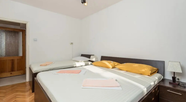 Amazing Home in Senj With Wifi and 2 Bedrooms, Prenota Hotel Segna 
