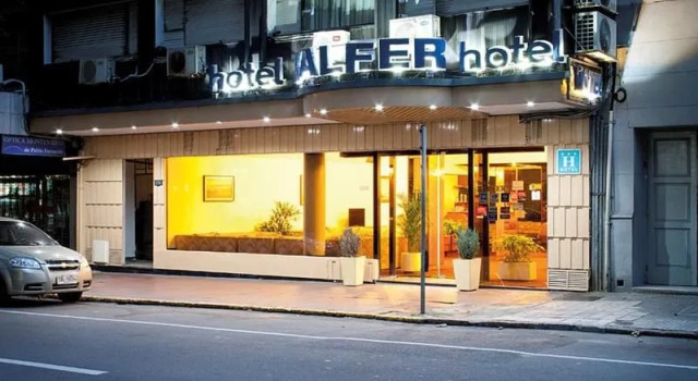 Balfers Hotel, Rezervați Hotel Hoteluri în Montevideo cu parcare, aproape de Cagancha Square, Parcare