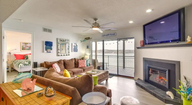 Lake of the Ozarks Vacation Rental w/ Lake Views!, Prenota Appartamento Hotel a Missouri con parcheggio, Parcheggio
