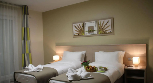 Hôtel Occitan, Rezerwuj Hotel Aubagne Carros