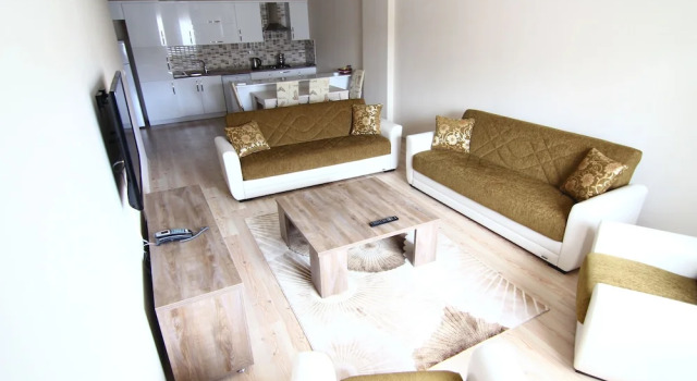 Апартаменты c 1 комнатой с балконом Royal Life Residence