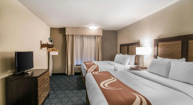 Четырёхместный люкс Elevate Hotel at Sierra Blanca Ruidoso