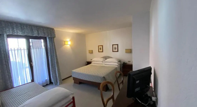 Трёхместный номер Standard Hotel Triolet
