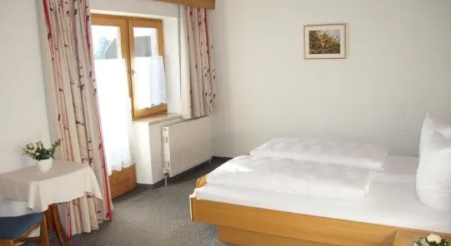 Haus Konrad, Rezerwuj Hotel Hotele w Reith z parkingiem, Parking
