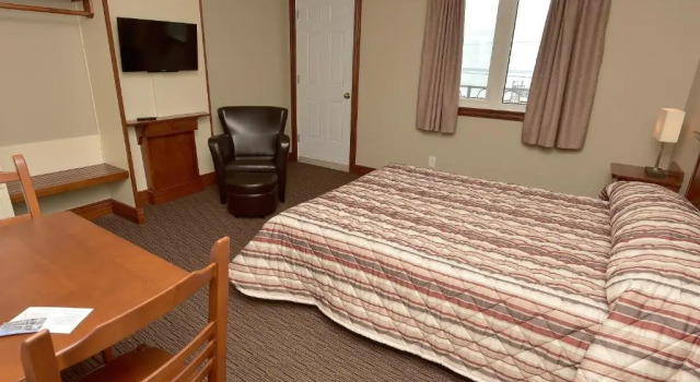 Двухместный номер Standard с видом на горы Auberge Sur Mer Charlevoix