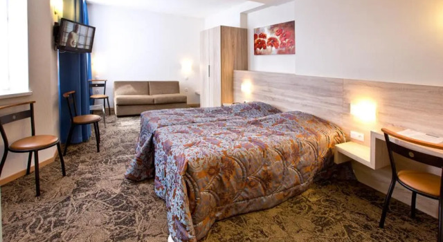 Четырёхместный номер Standard Hôtel Vendôme