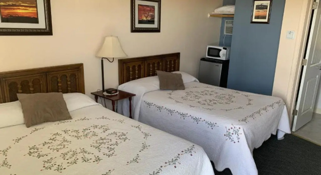 Четырёхместный номер Classic Sugarloaf Mountain Motel