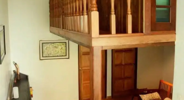 Коттедж с 3 комнатами Atap Homestay
