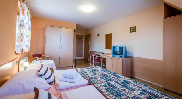 Penzion Eso, Rezervovat Hotel Hotely v Žilinský kraj s parkováním, Parkování