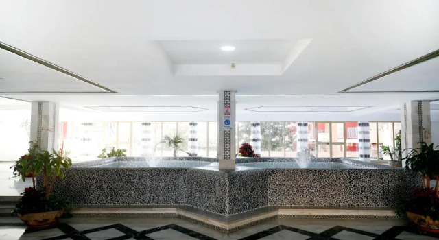 Apartamentos DC II, Забронировать Апартаменты/квартира Отели Бенальмадена с парковкой, рядом с Пляж Malapesquera, Парковка