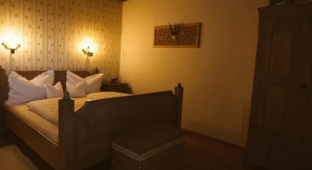 Casa Tirol Blaj, Rezerwuj Hotel Blaj Alba