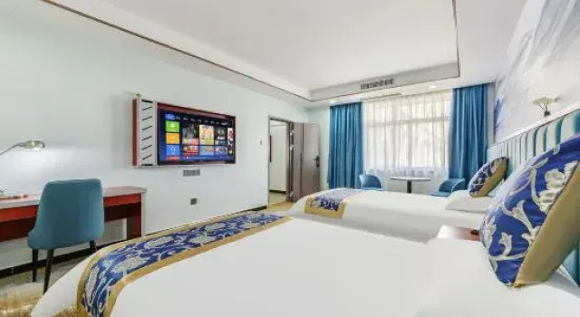 Двухместный люкс Deluxe Yue Lai Yue Hotel