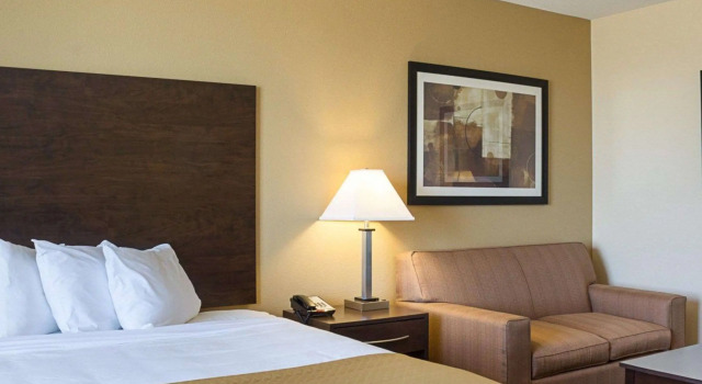 Двухместный люкс Quality Inn & Suites Minot North