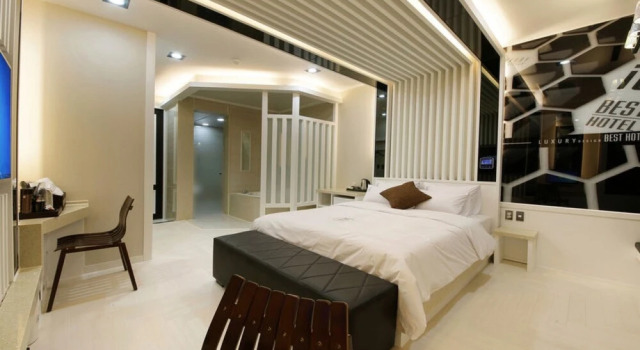 Sacheon IC Best Self Check-in Motel, Prenota Motel Sacheon Sud Gyeongsang