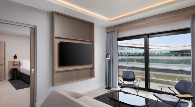 Люкс Hilton Garden Inn Silverstone
